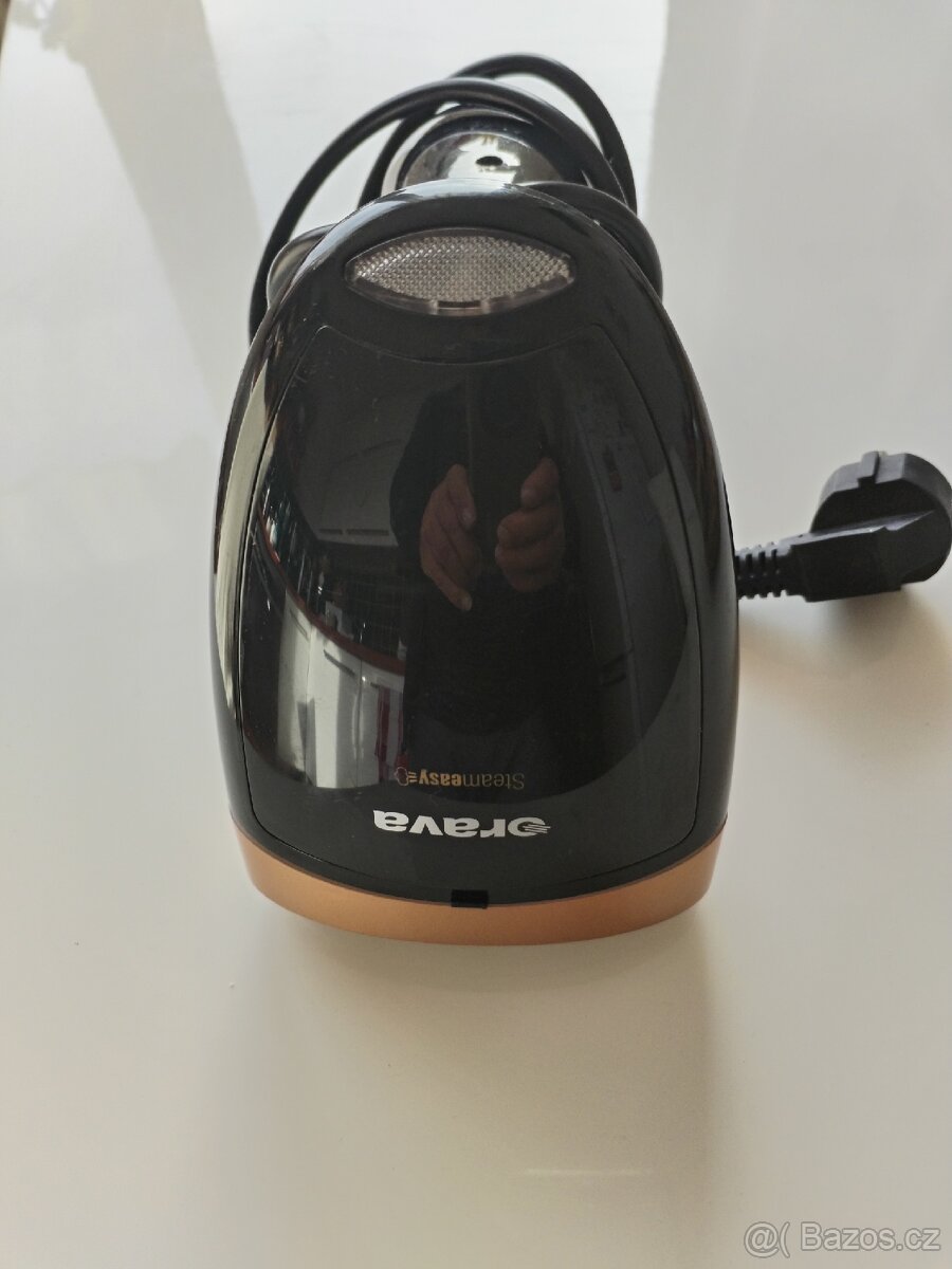 Napařovací žehlička Orava Steam - 2