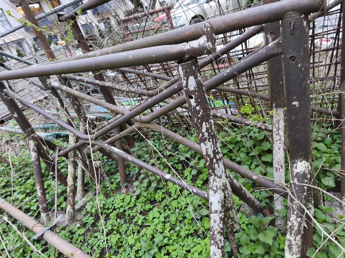 STAVEBNÍ KOZY VICE KUSÚ - 2