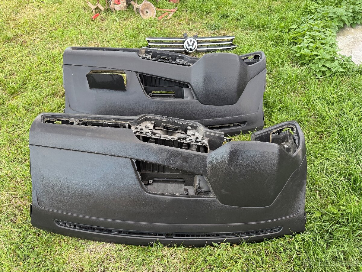 VW TOURAN DÍLY 5T - 2