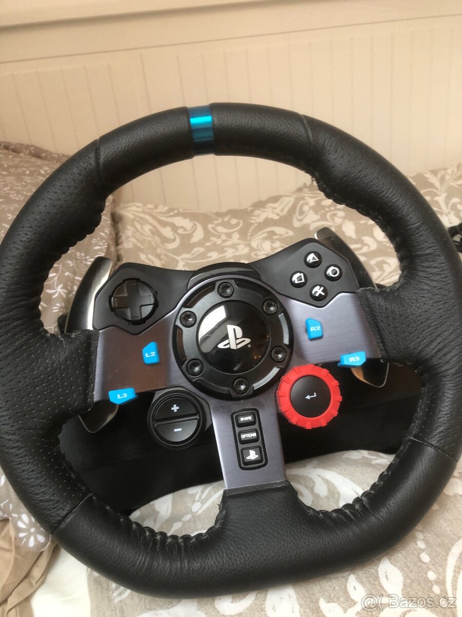Volant Logitech s pedály - 2