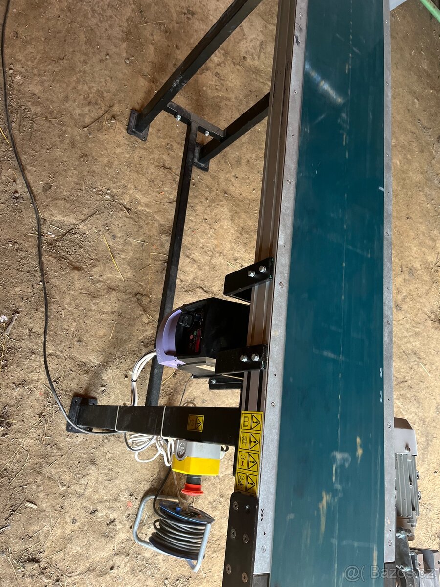 Pásový dopravník - 2