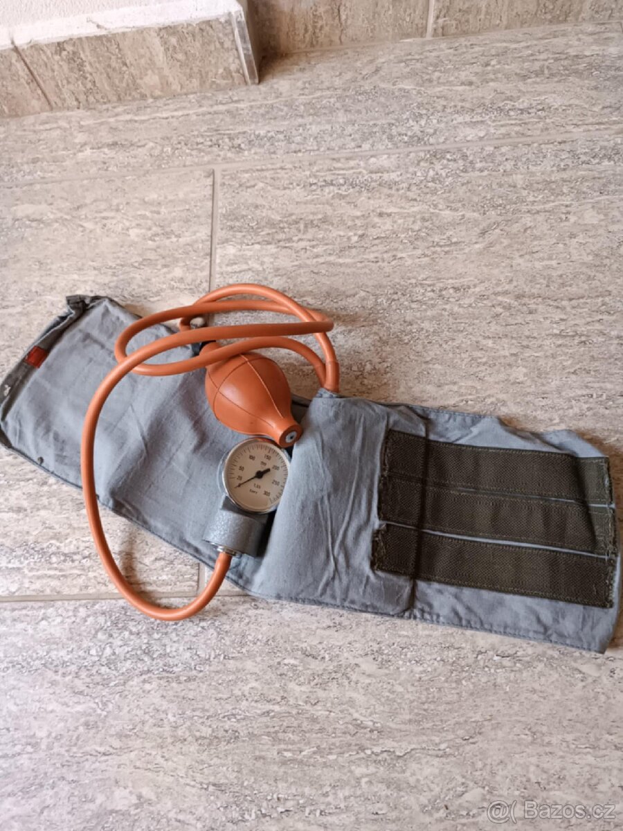 tlakoměr - 2