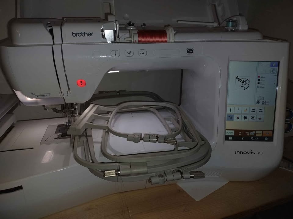 Vyšívací stroj Brother V3 - 2
