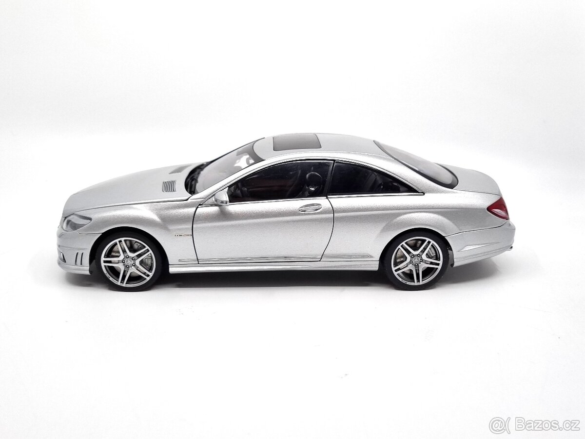 Mercedes-Benz CL 63 AMG 1:18 AUTOart - 2