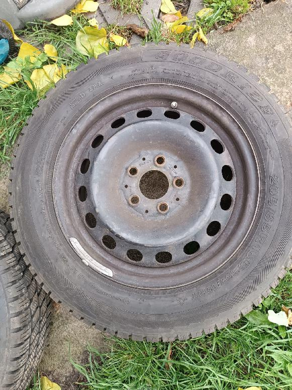 4 ocel. kola "16 originál Mercedes Benz Vito 4800Kč - 2