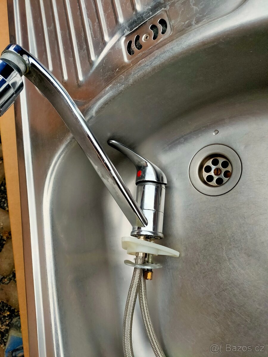 Dřez s baterií - 2