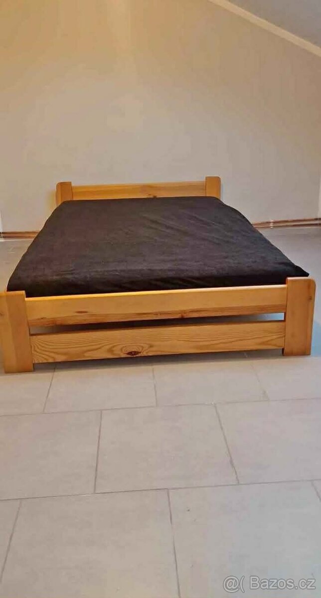 Masivní postele - 2