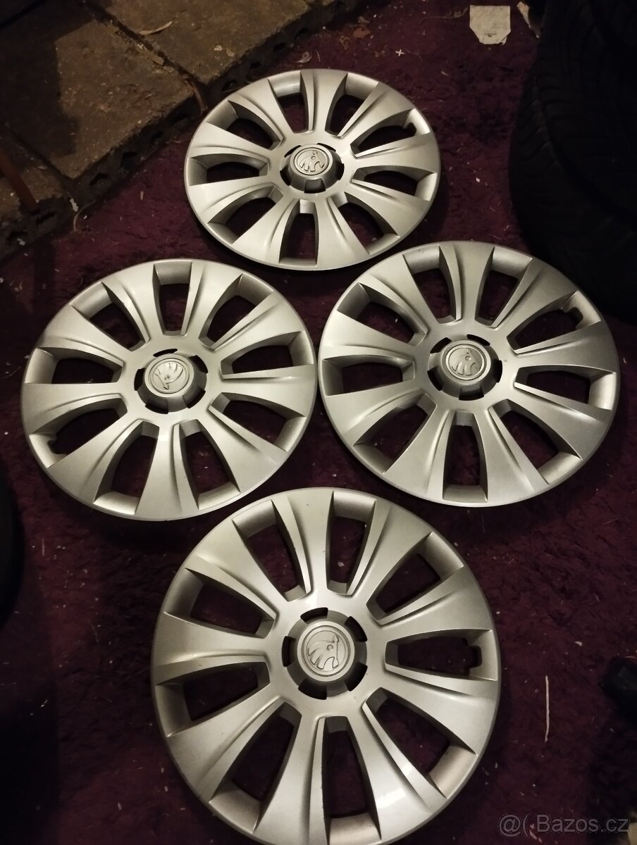 Poklice Škoda R/16.original - 2