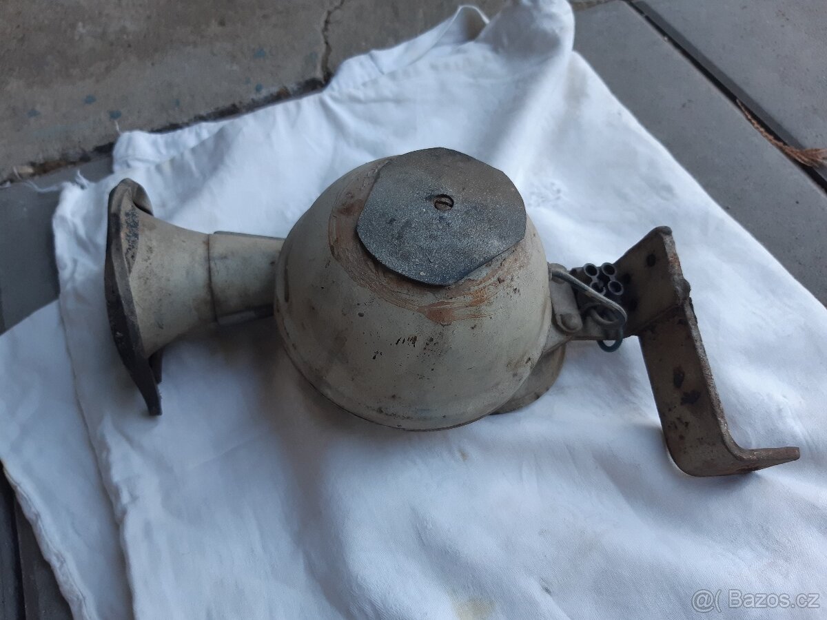 Klakson, houkačka Škoda 1202 - 2