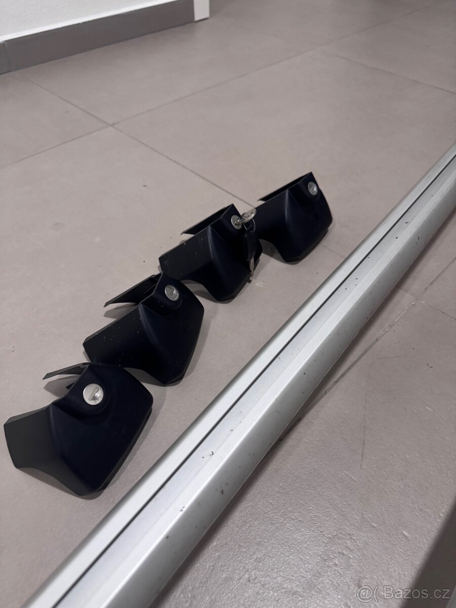 Střešní nosiče na Škoda Superb II - 2