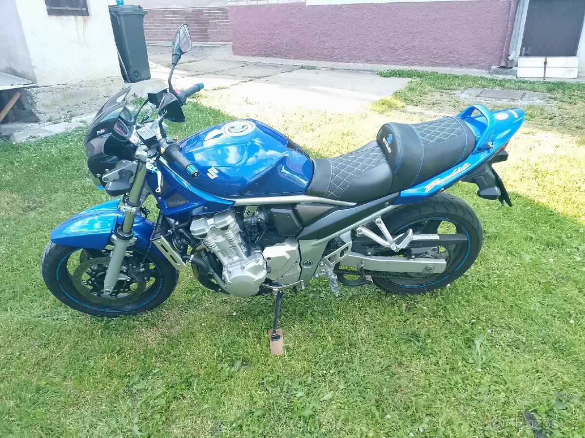 Suzuki Bandit 650 - 2