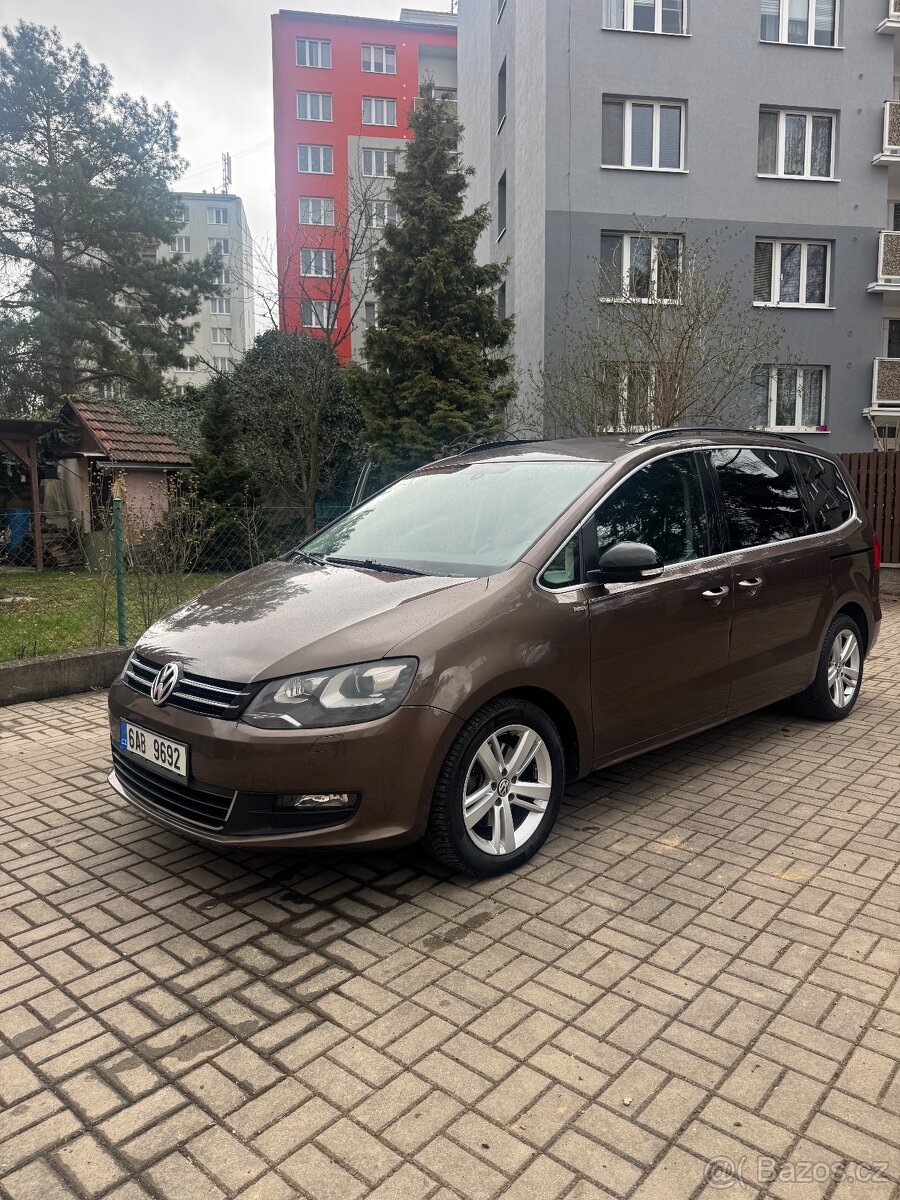 VW Sharan 2012 rok 2.0 Nafta DSG cena je že DPH - 2