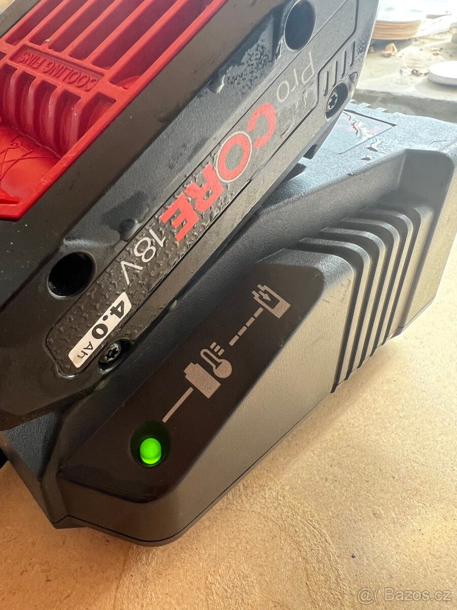 Nabíječka bosch professional 18 V - 2