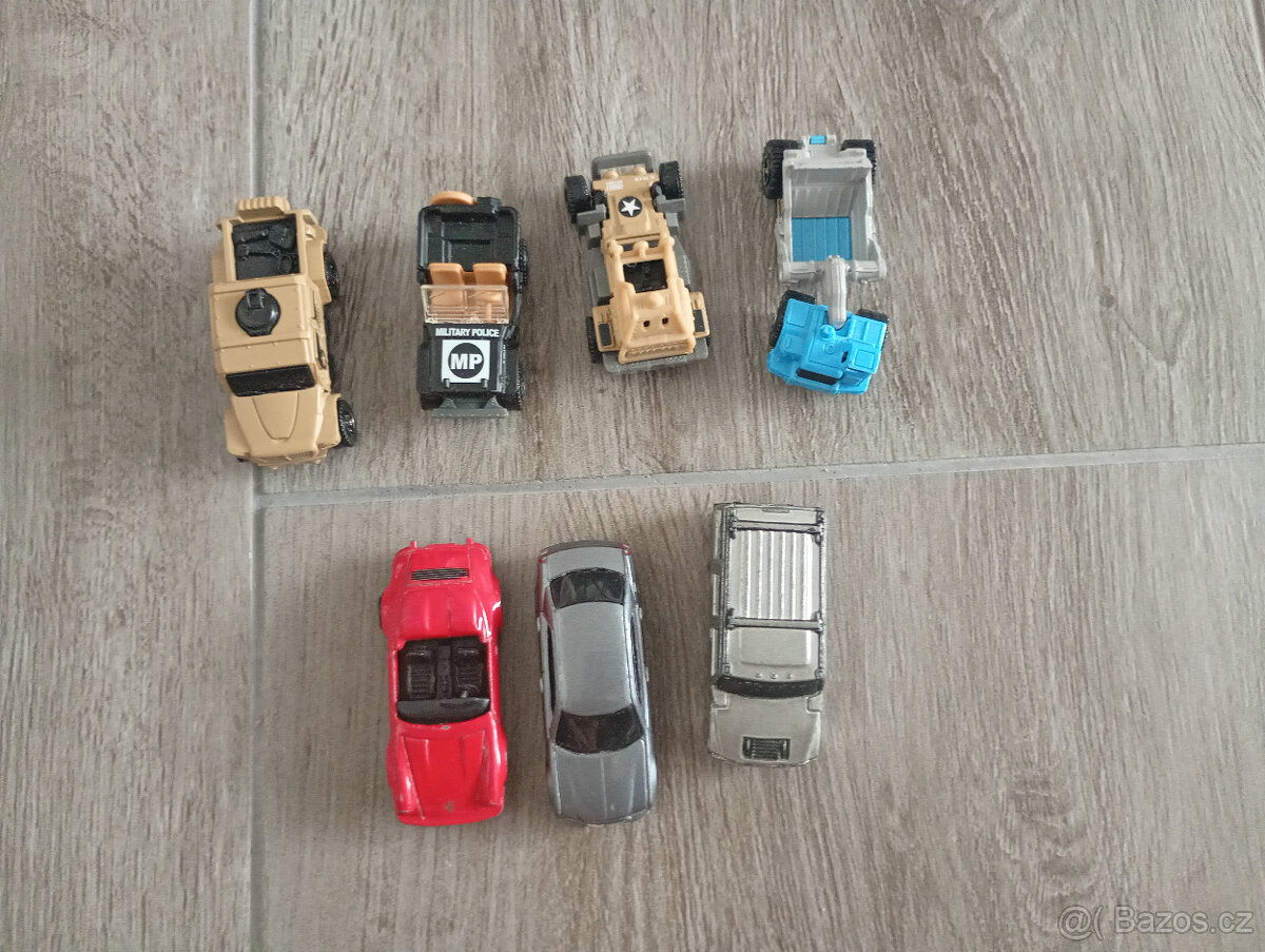 Hotwheels autíčka - 2