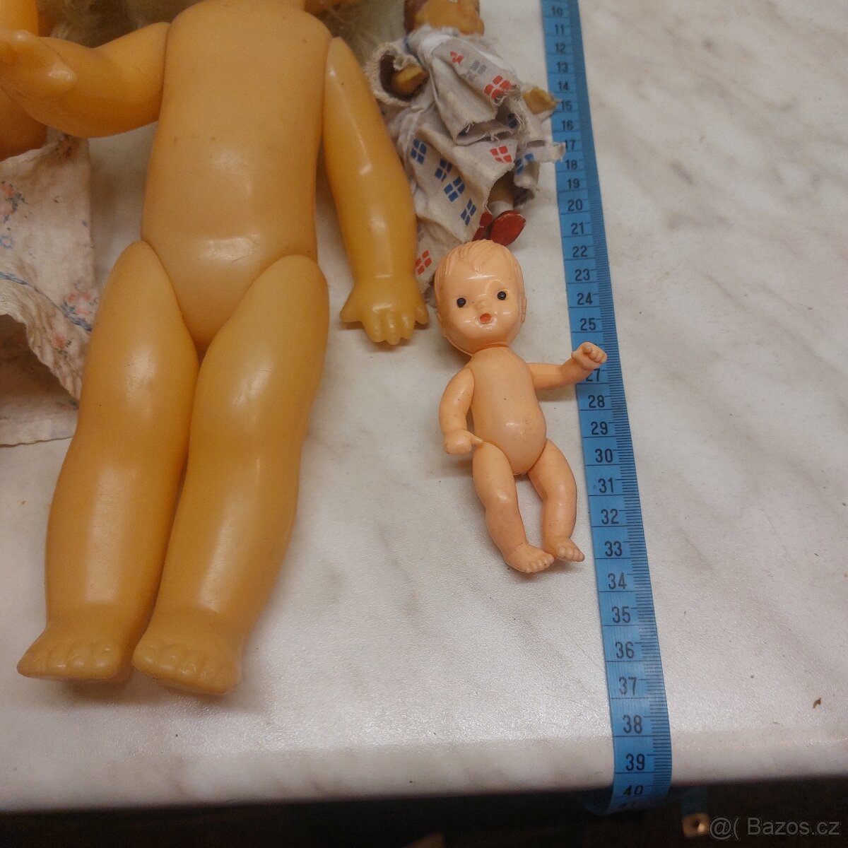 Staré panenky-pět kusů. - 2