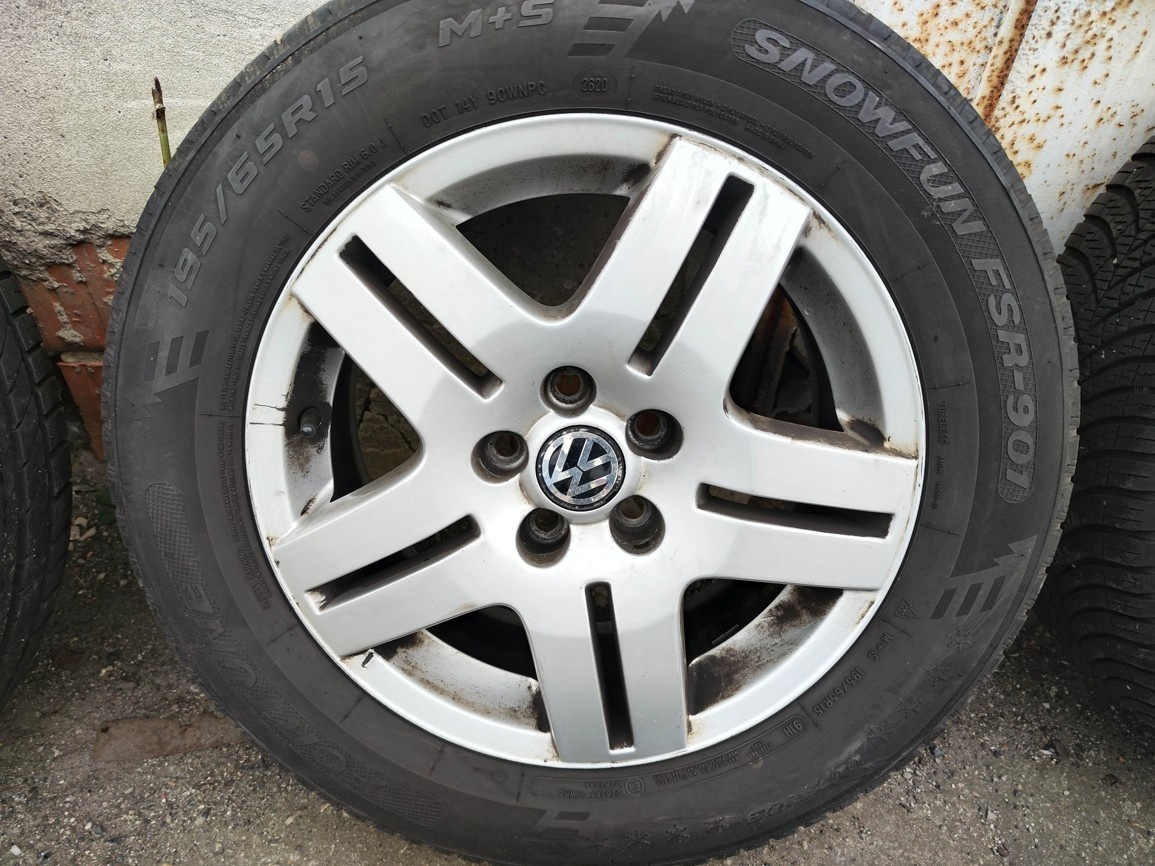 15"zimní alu sada Avus 5x100 origo Golf 4 Bora Octavia Leon - 2