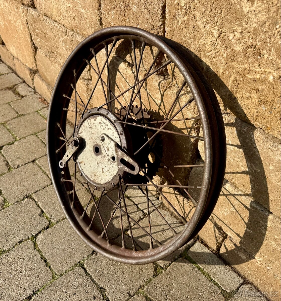 Jawa 175 250 speciál - zadní kolo - 2