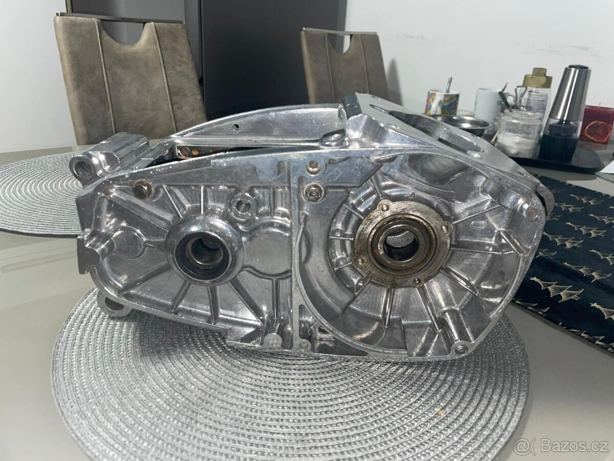 prodám díly čz, yamaha - 2