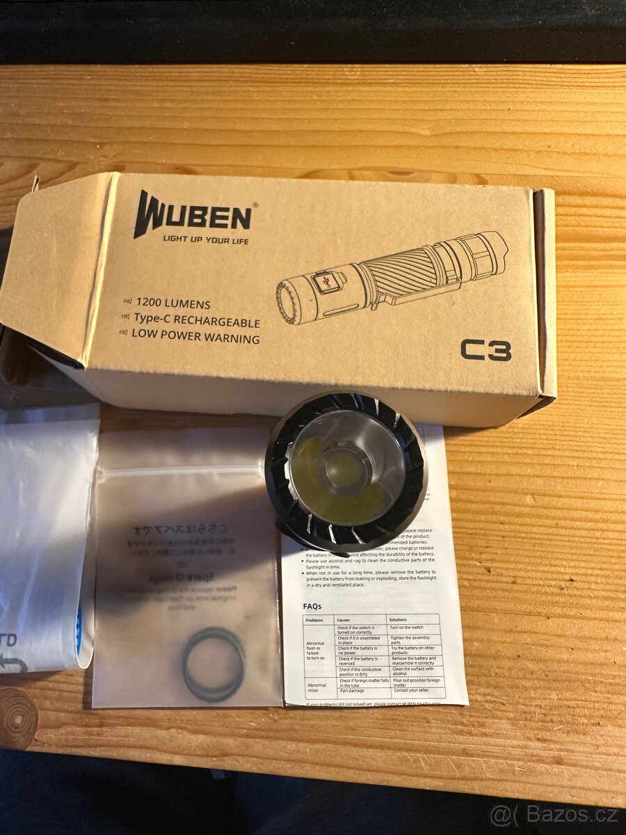 LED svítilna Wuben C3 - 2