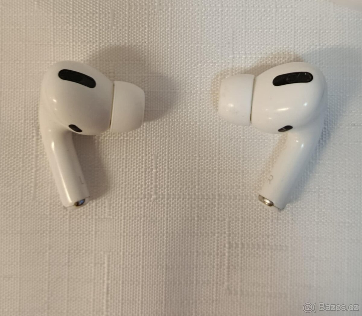 Sluchátka Apple Airpods Pro 1 - 2