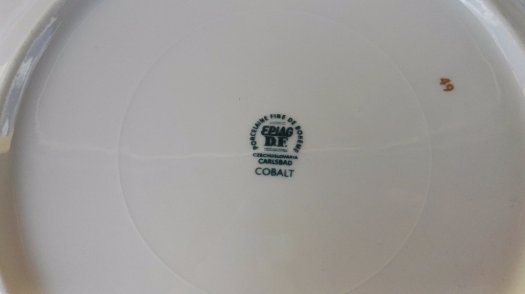 Porcelánový talíř zdobený - 2