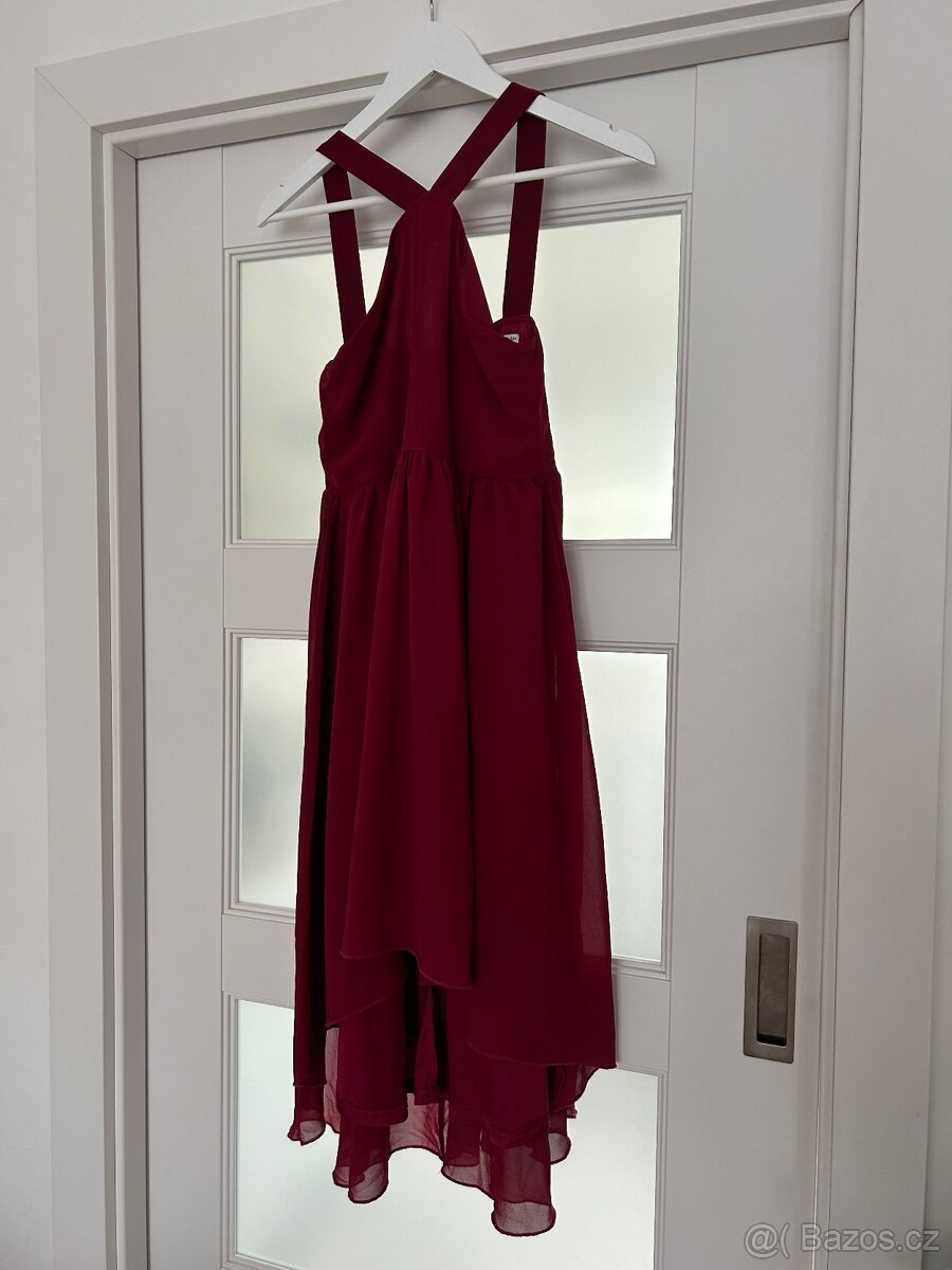 Krásné šaty 11-12 let - 2