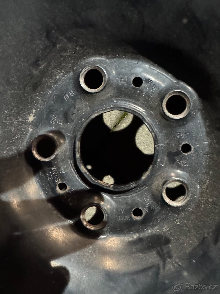 Prodám kola R16 Škoda Superb - 2