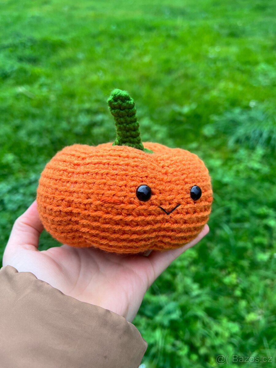 Háčkovaná hračka - podzimní dýně - 2