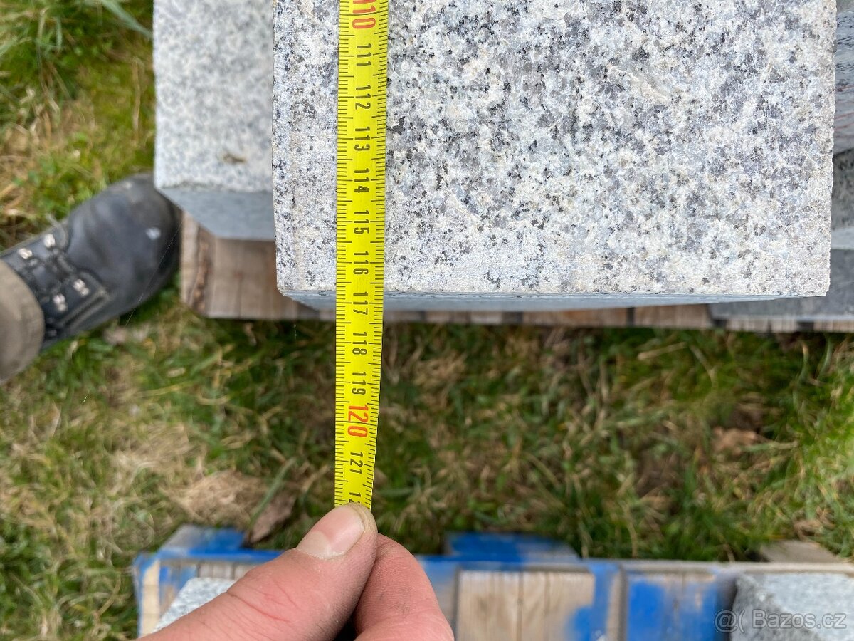 Žulové obrubníky - 2