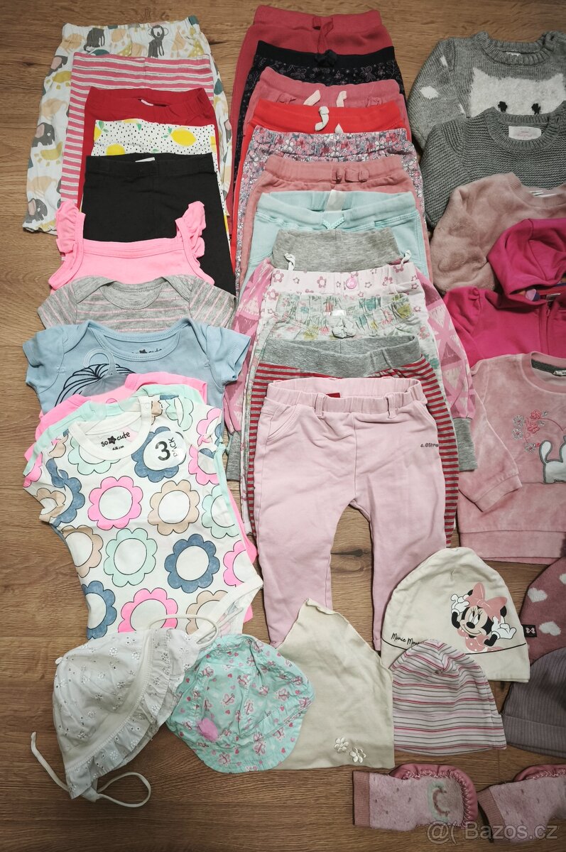 Set oblečení pro holčičku velikost 74 - 2