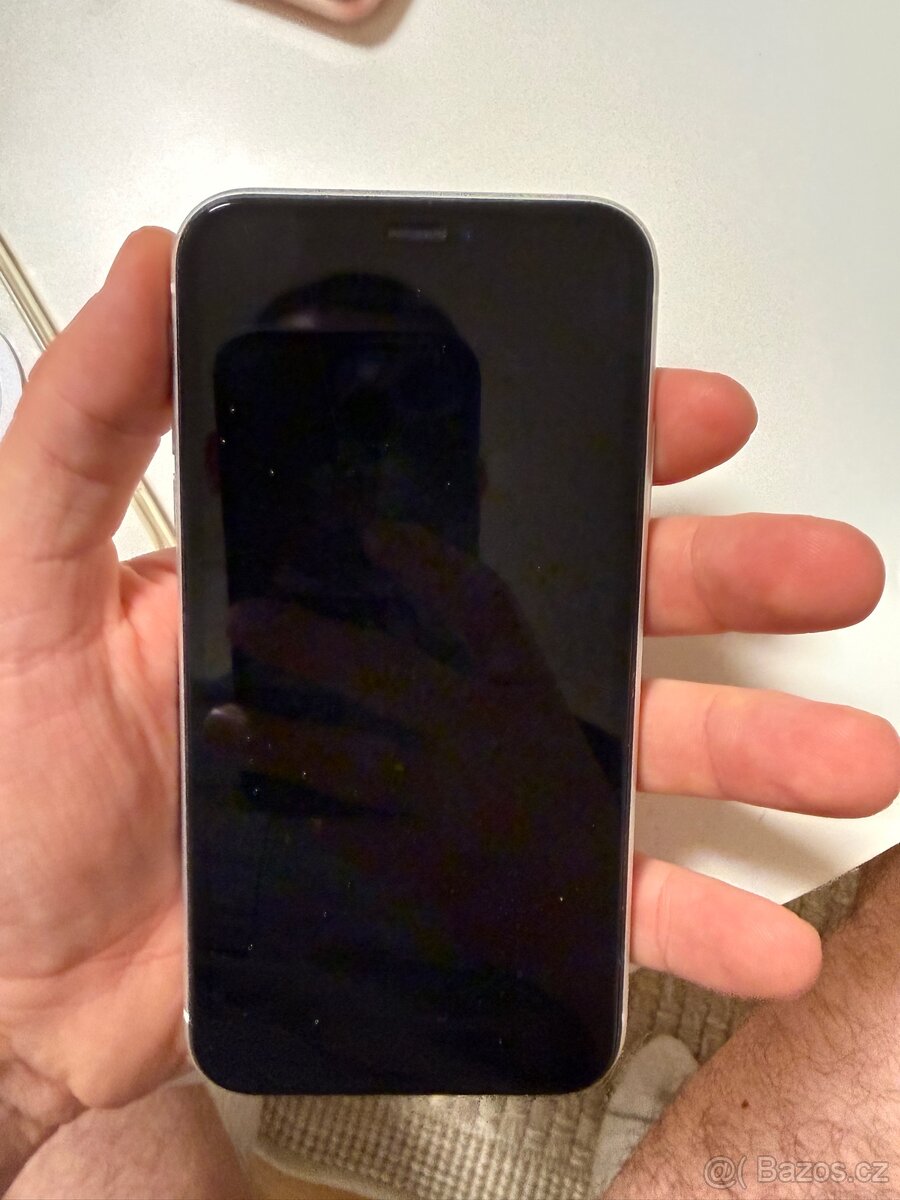 Prodám iPhone XR - 2