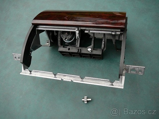 Audi A8 4E D3 2003-2009 oprava MMI, 4E0857273D - 2