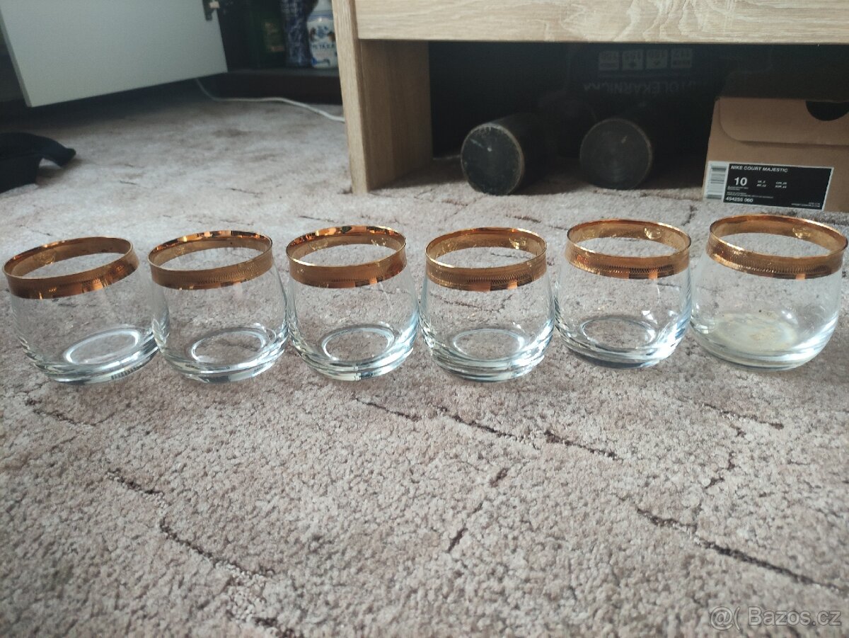 Skleničky 2 - 2