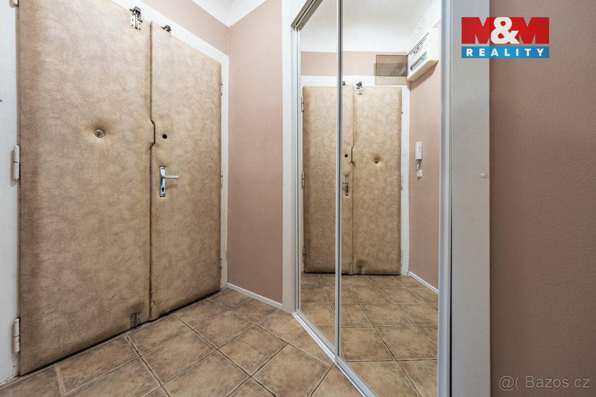 Pronájem bytu 2+kk, 42 m², Praha, ul. Slezská - 2