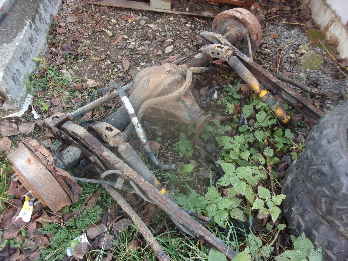 HYUNDAI GALLOPER 3,0 V 6 - 2