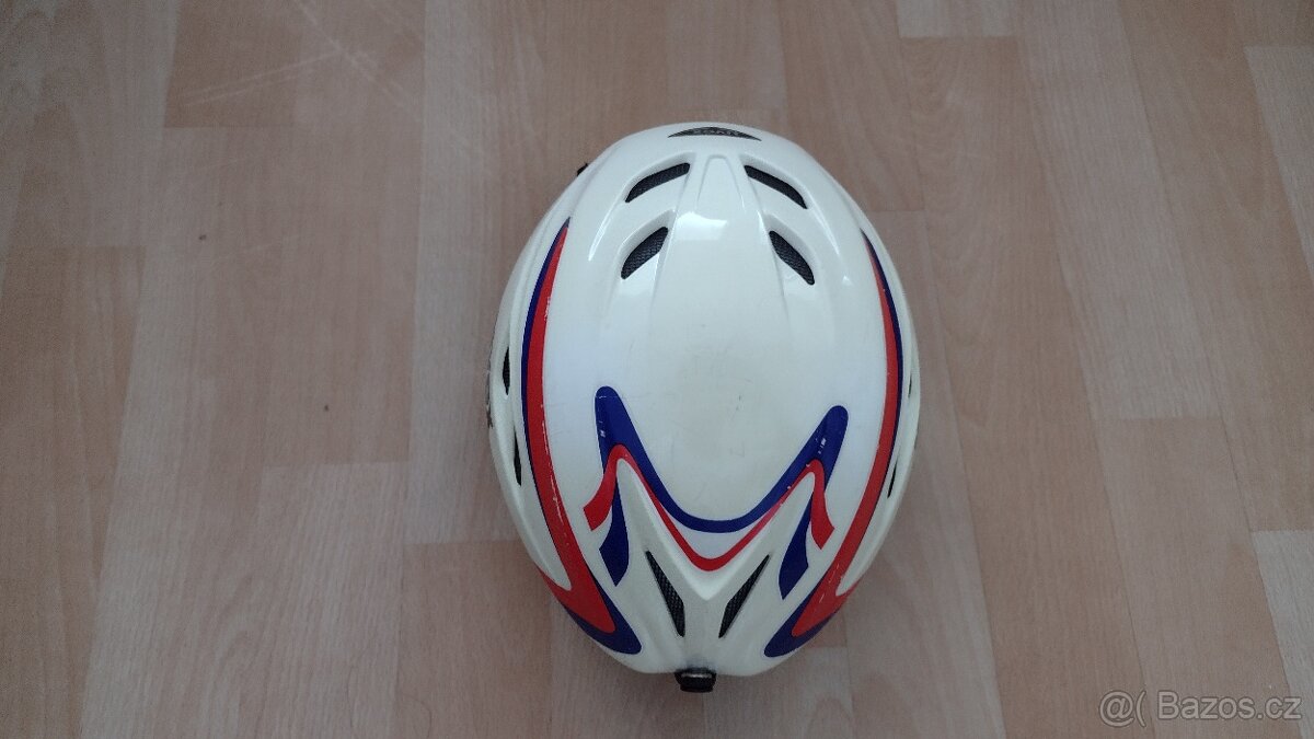 Lyžařská helma UVEX vel. S/M - 2