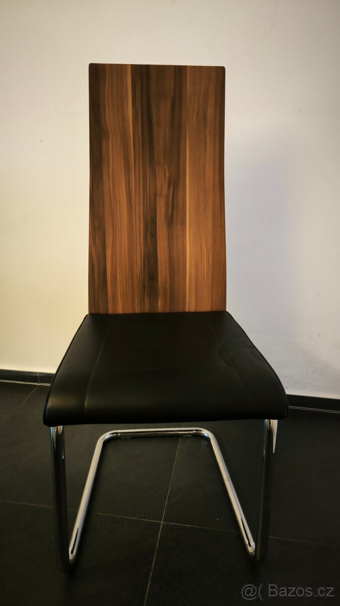 Prodám 4 jídelní židle - cena k jednání - 2