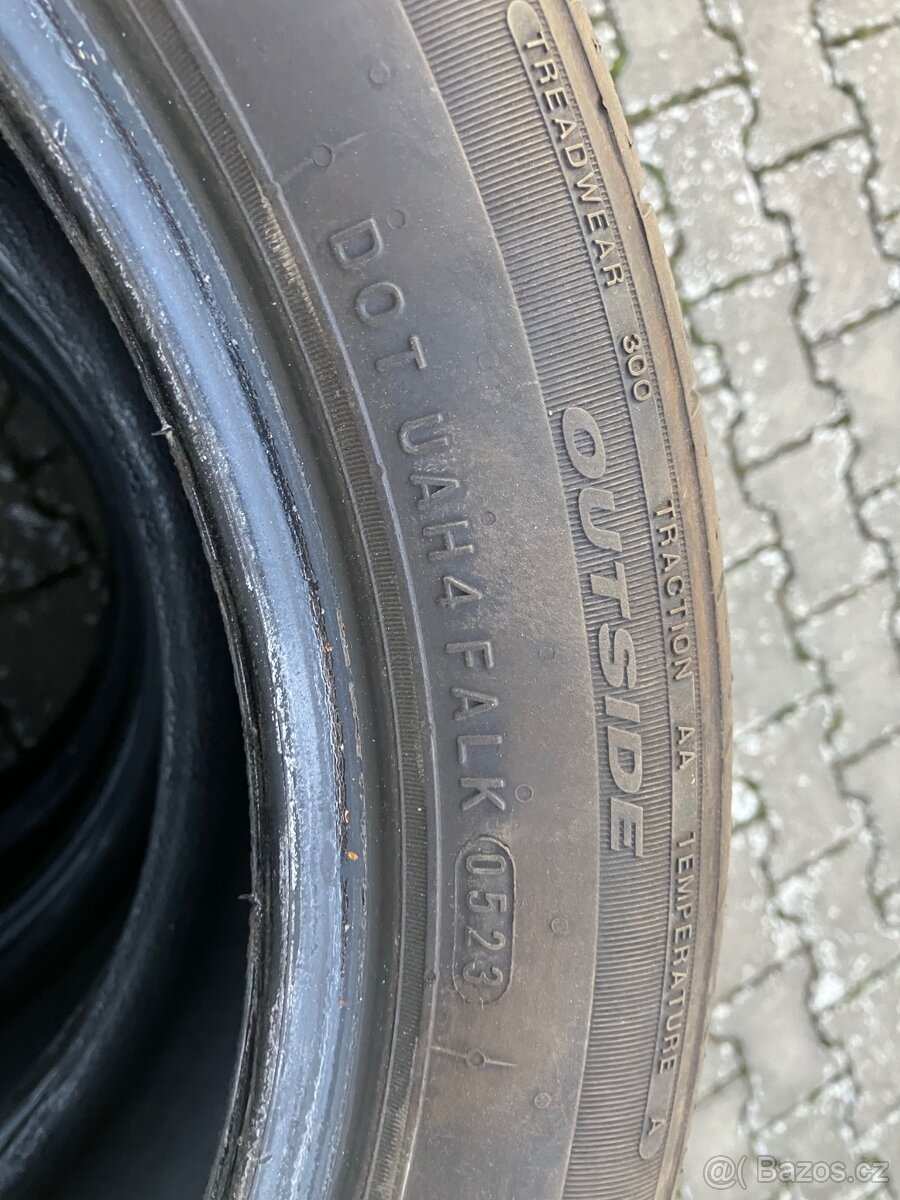 Letní pneu 205/50 R17 - 2