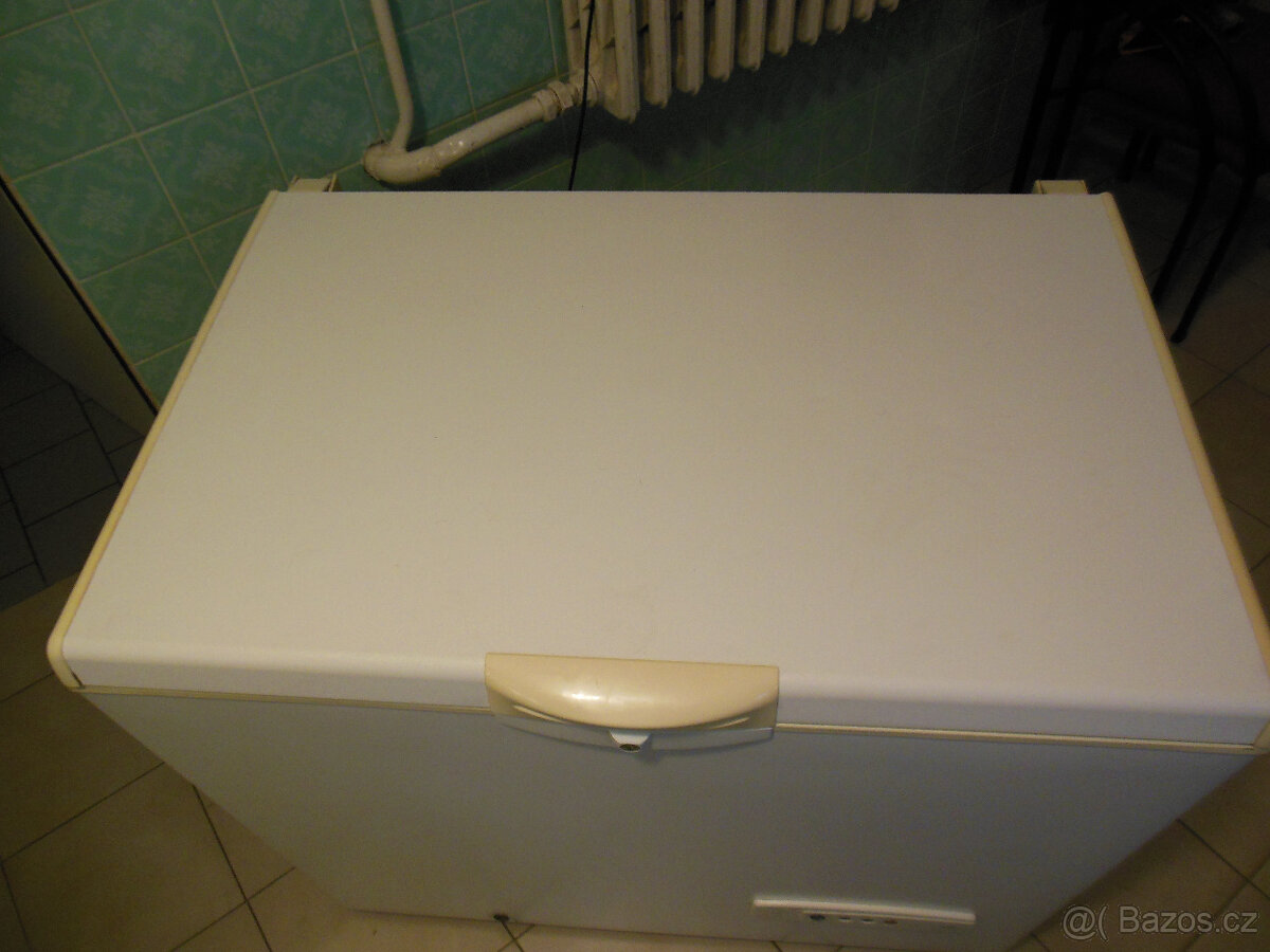 Pultový mrazák WHIRLPOOL - 2