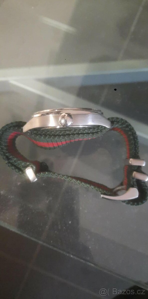 Panske hodinky gucci - 2