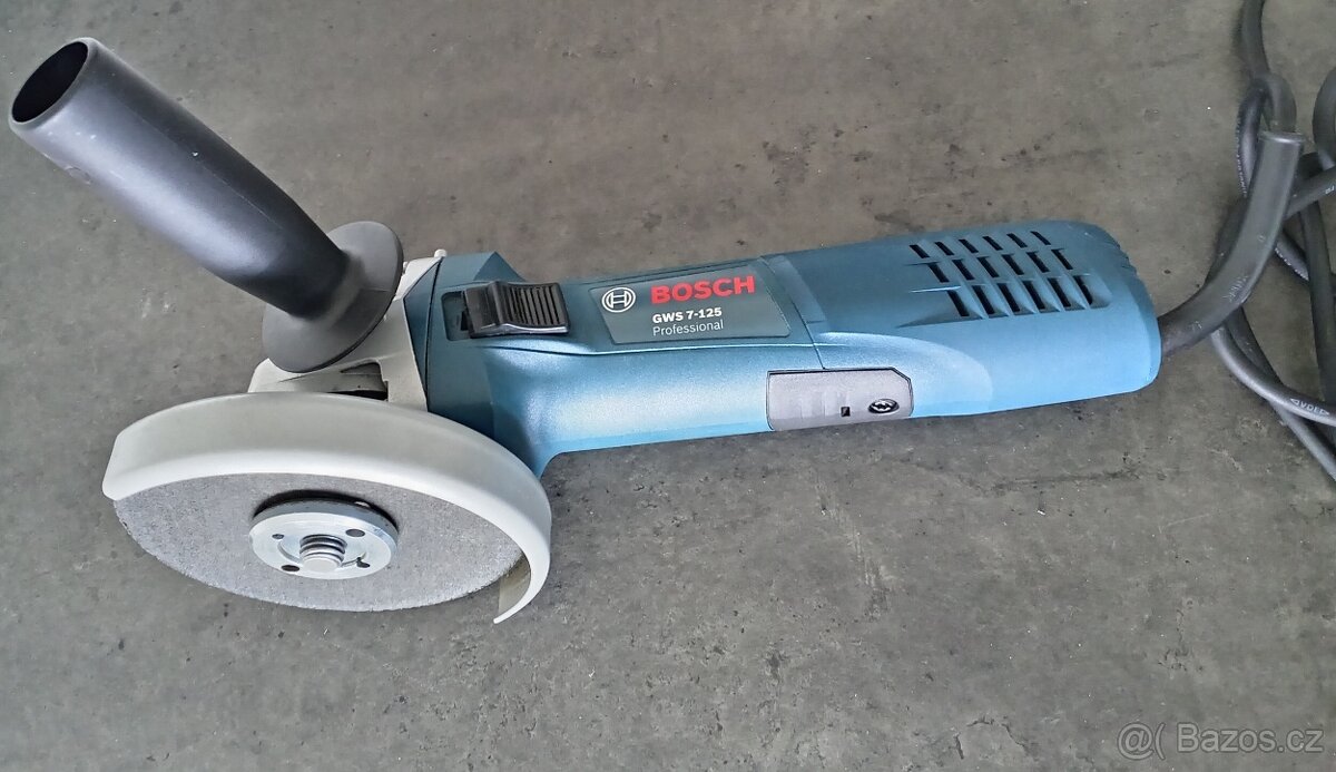 Úhlová bruska BOSCH GWS 7-125 PROFESSIONAL - 2