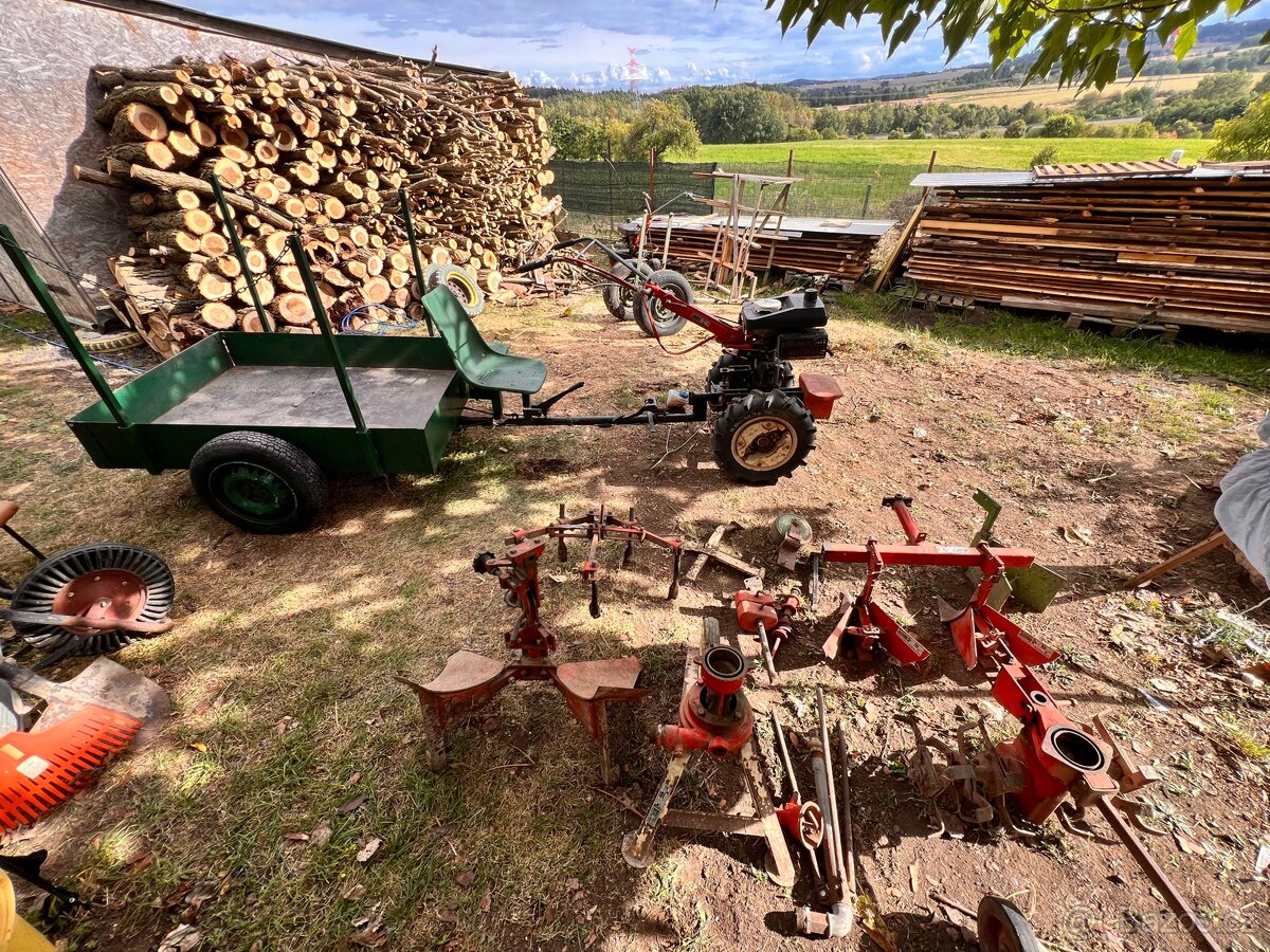 Terra Vari s bohatým příslušenstvím. - 2