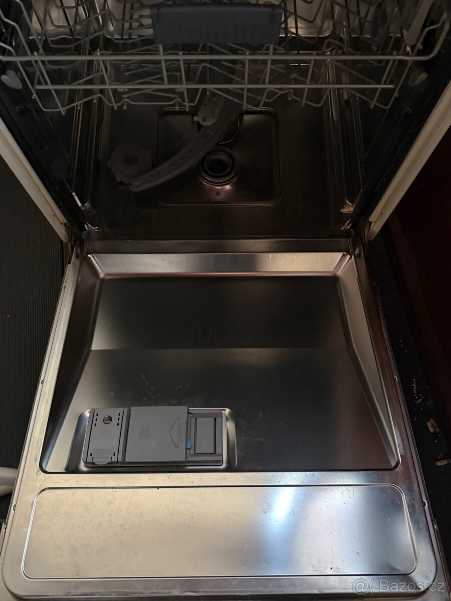 Myčka Bosch Logixx - 2