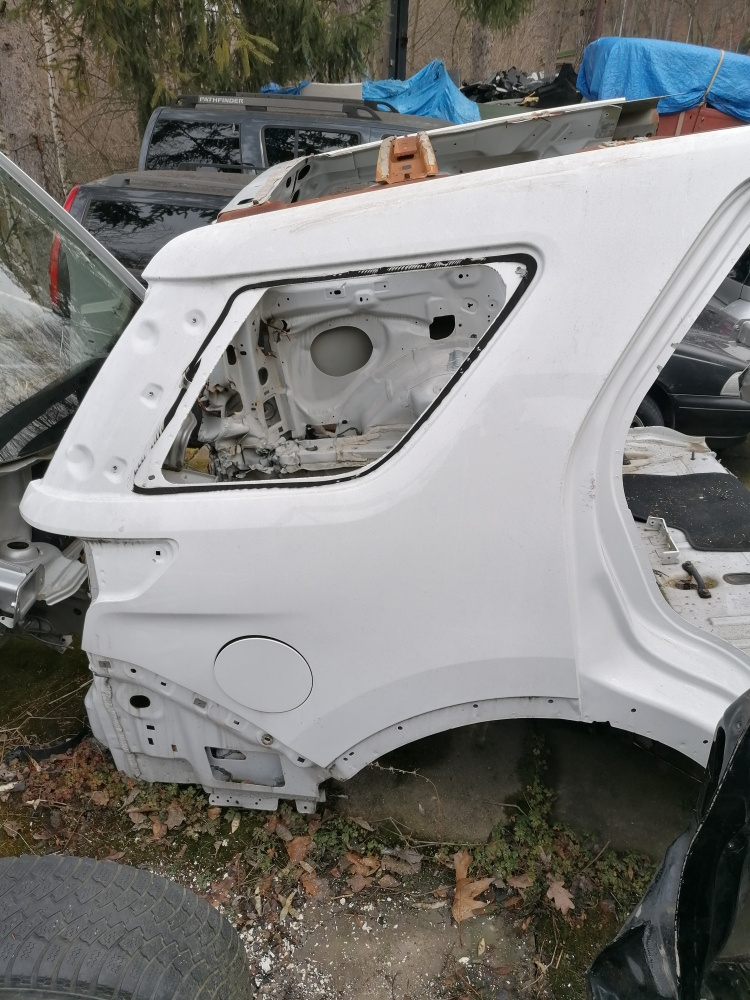 ford explorer 2014, pravý zadní bok - 2