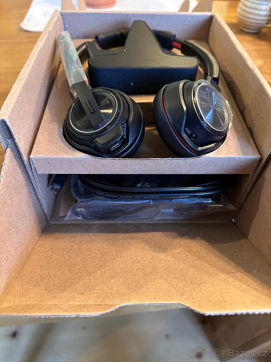 Sluchatka Plantronics W8220 - nove - 2