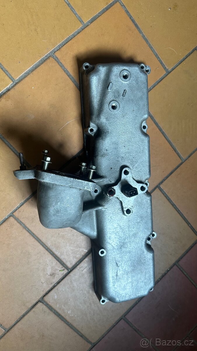 Sání Ford Cosworth - 2