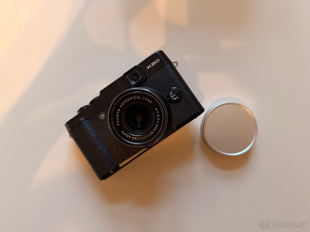 Fujifilm X20 - 2