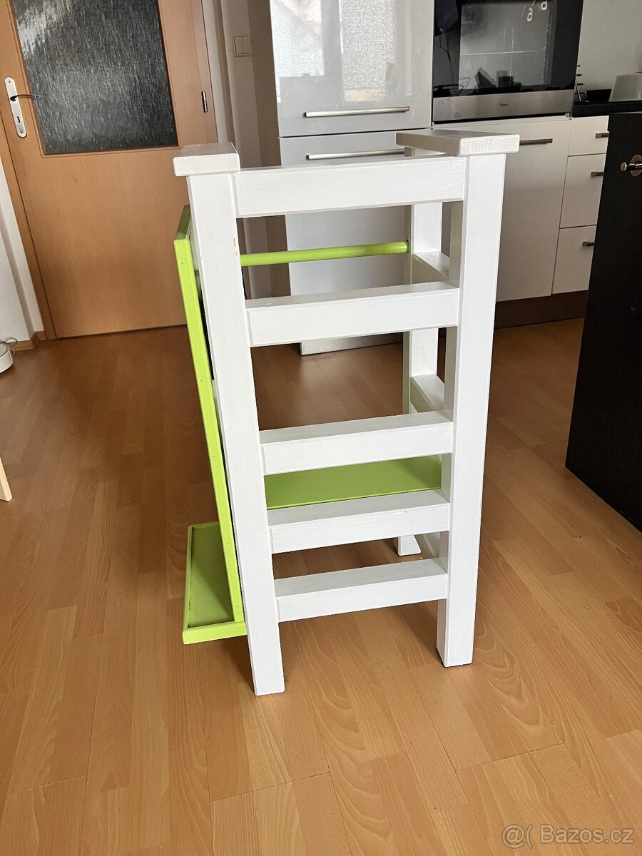 Učící věž s magnetickou tabulí - 2