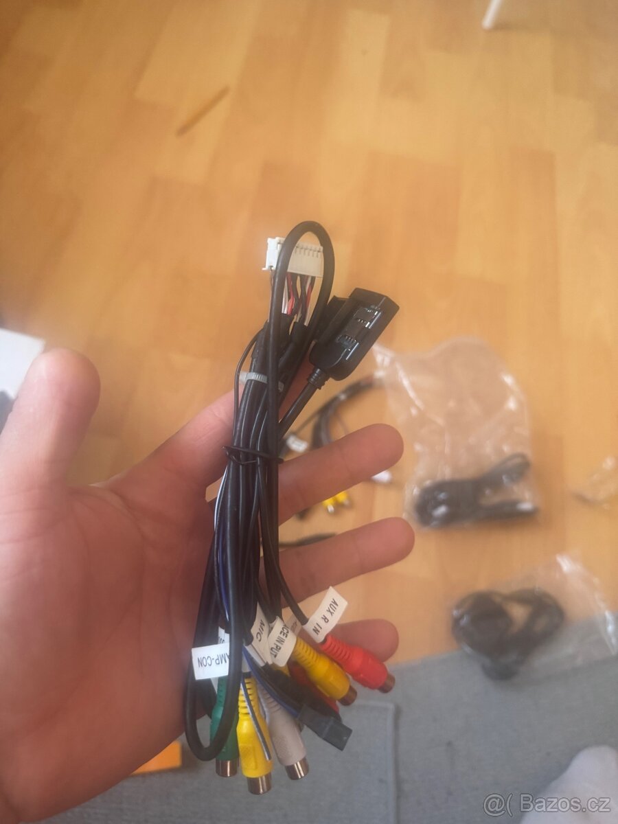 KONEKTOR 20 PIN RCA S 4G SIM MODEMEM PRO RÁDIO ANDROID - 2