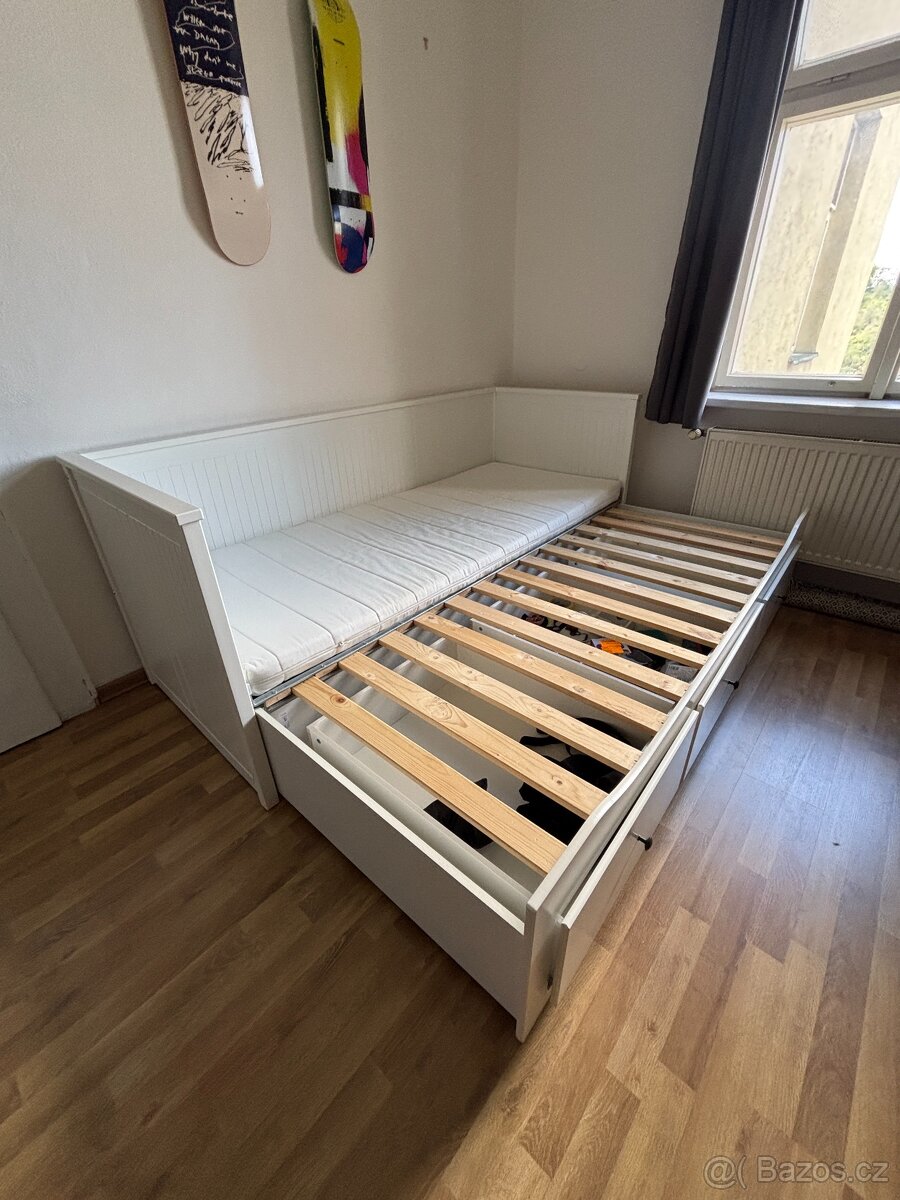 Ikea HEMNES Rozkl. postel se 3 zás. - 2